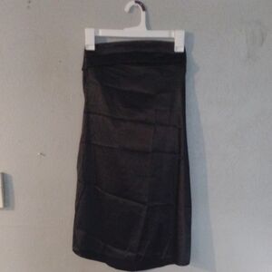 Hyperfire Elegant Black Strapless Dress – Timeless Sophistication, Size M